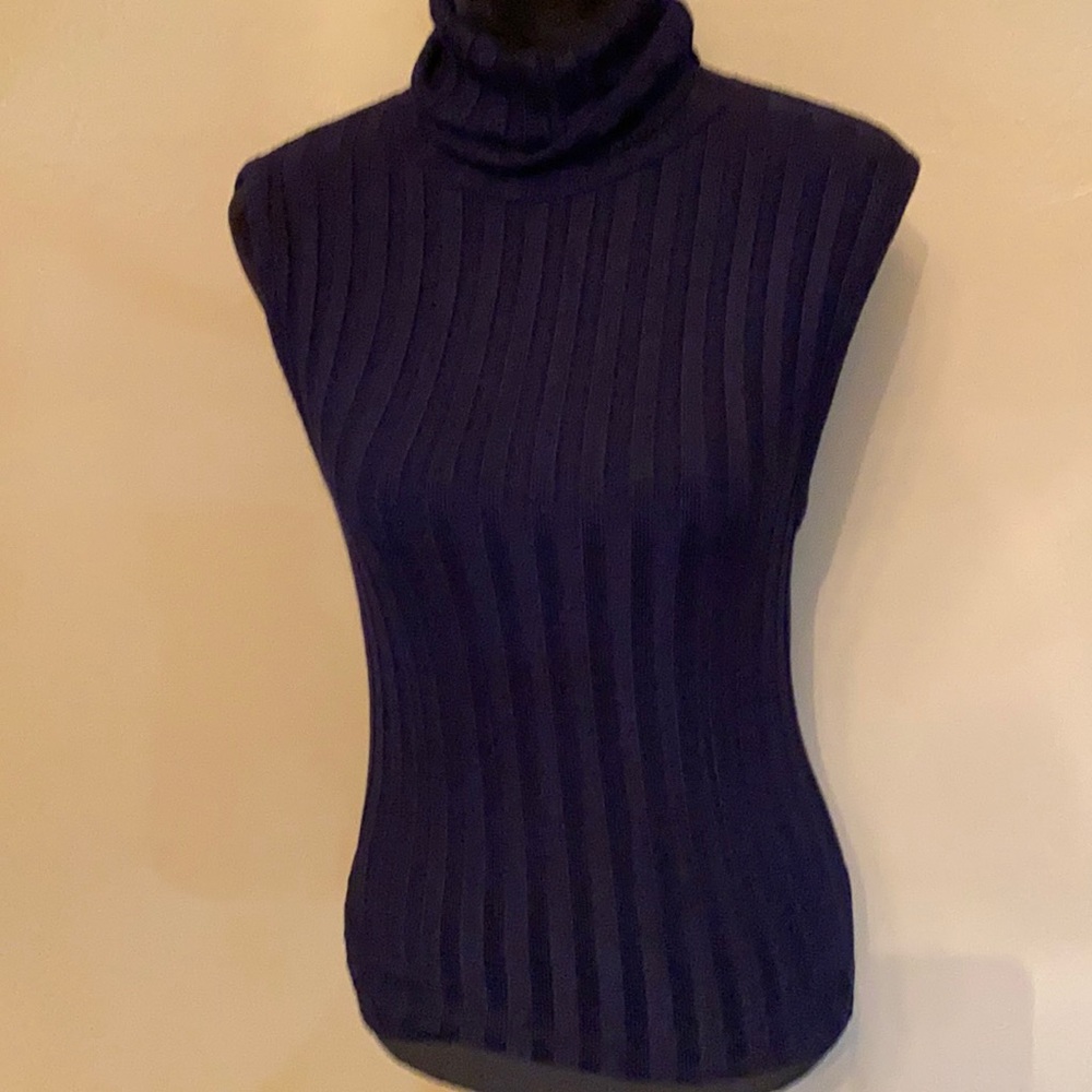LA Express sweater tank sleeveless